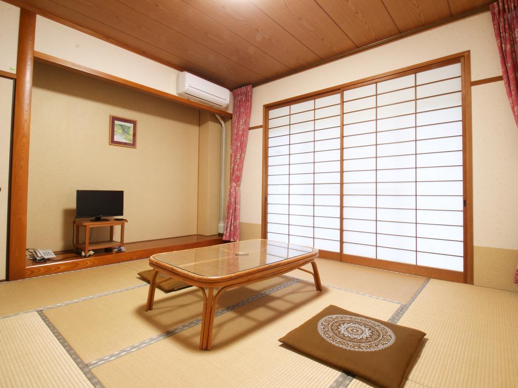 Yusenkaku Hotel Yatsushiro Exterior foto